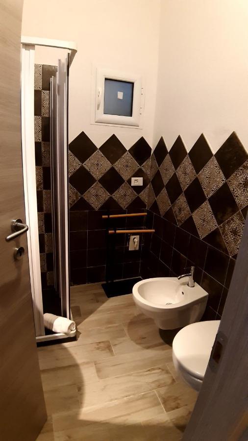 Domo In Terranoa, Old Town Apartman Olbia Kültér fotó