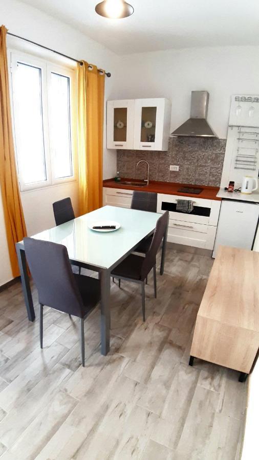Domo In Terranoa, Old Town Apartman Olbia Kültér fotó